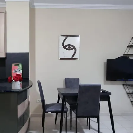 아파트 Kompleksi Freskia