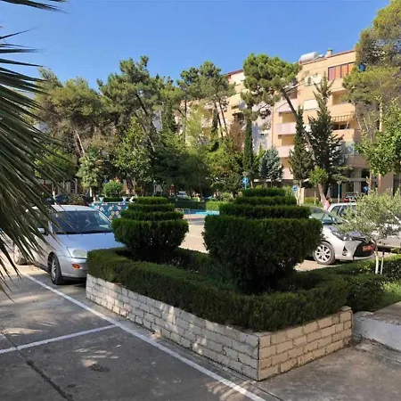 Apartment Kompleksi Freskia