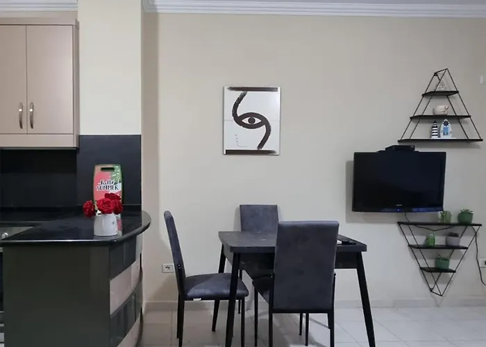 Lägenhet Kompleksi Freskia